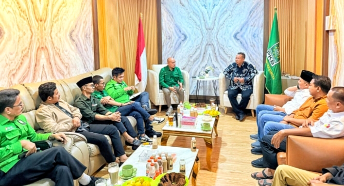 Komisi Pemilihan Umum Daerah (KPUD) dan Badan Pengawas Pemilu (Bawaslu) Kota Depok mengunjungi Kantor DPC Partai Kebangkitan Bangsa (PKB) Kota Depok, Kamis (25/6/2026).