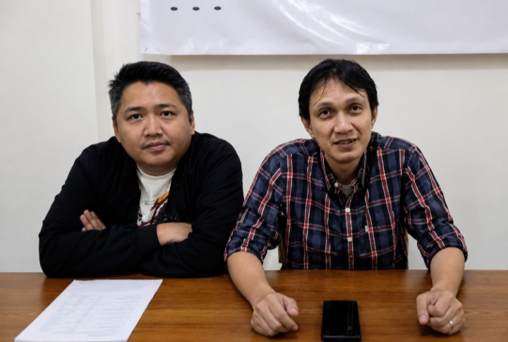 Sekretaris Organizing Committee (OC), Anggayuda Prabu Mesta atau Angga Prabu bersama Ketua Steering Committee (SC), Irsan Randi, saat diwawancarai usai rapat Steering Committee (SC) dan Organizing Committee (OC) yang digelar di Sekretariat Kadin Kota Depok, Margonda, Senin (29/6/2026).