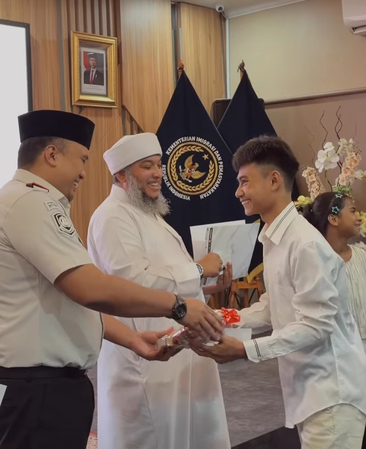 Kantor Imigrasi Kelas I Non TPI Depok saat kegiatan santunan bagi anak yatim dengan menghadirkan anak-anak dari Panti Asuhan Santo Fransiskus Assisi dan Panti Asuhan Al-Aisyah di Aula Kantor Imigrasi Depok, Rabu (8/7/2026).