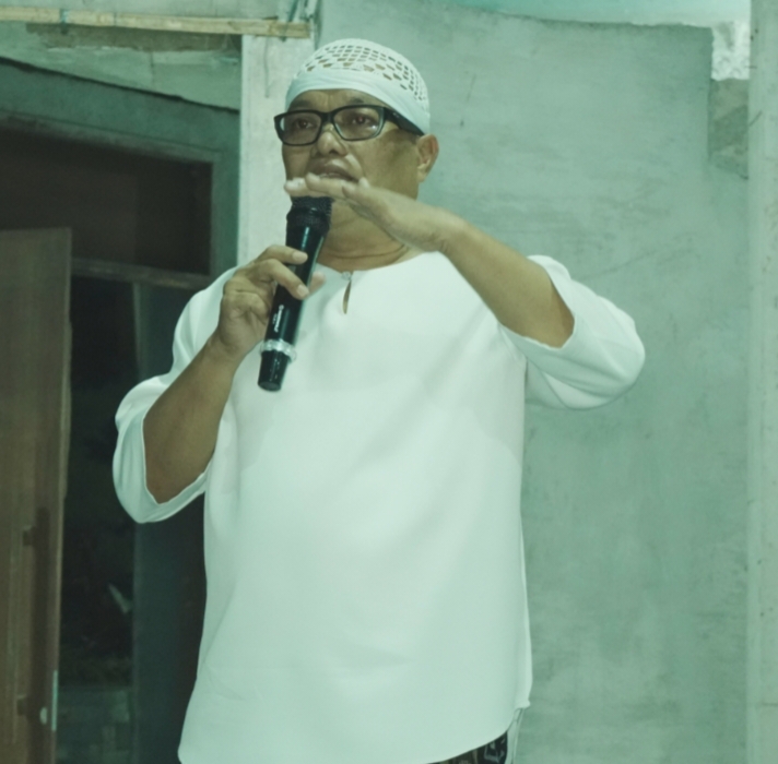 Tokoh pendidikan Kota Depok, Drs. H. Acep Azhari, M.BA (yang akrab disapa Jiacep).