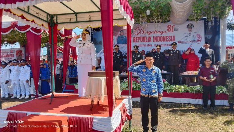 Gelaran Upacara Hari Kemerdekaan di Kecamatan Natal Dirangkai Doa Untuk Diva