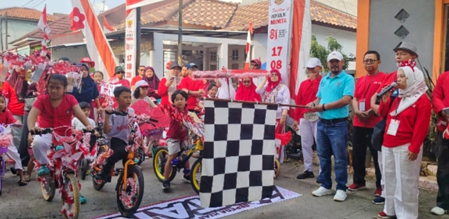 Ketua Fraksi Gerindra DPRD Kota Depok sekaligus Anggota DPRD Kota Depok, H. Edi Masturo, S.E., saat pembukaan rangkaian peringatan HUT ke-81 Republik Indonesia di RW 10, Perumahan Depok Jaya Agung, Kelurahan Rangkapan Jaya, Kota Depok, Minggu (9/8/2026).