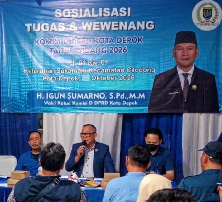 Wakil Ketua Komisi D DPRD Kota Depok, H. Igun Sumarno, S.Pd., M.M., saat Sosialisasi Tugas dan Wewenang Komisi D DPRD Kota Depok Tahun Sidang 2026 di RT 01 RW 01, Kelurahan Sukamaju, Kecamatan Cilodong, Selasa (27/10/2026).